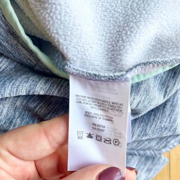 Columbia Gray Turquoise Hooded Sweatshirt Size Medium - Picture 8 of 8